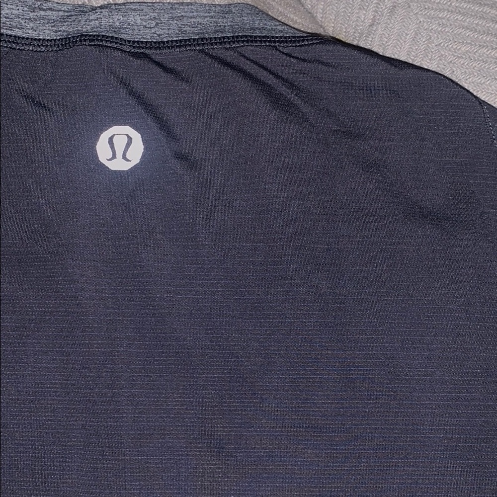 Lululemon men’s short sleeve METALVENT
